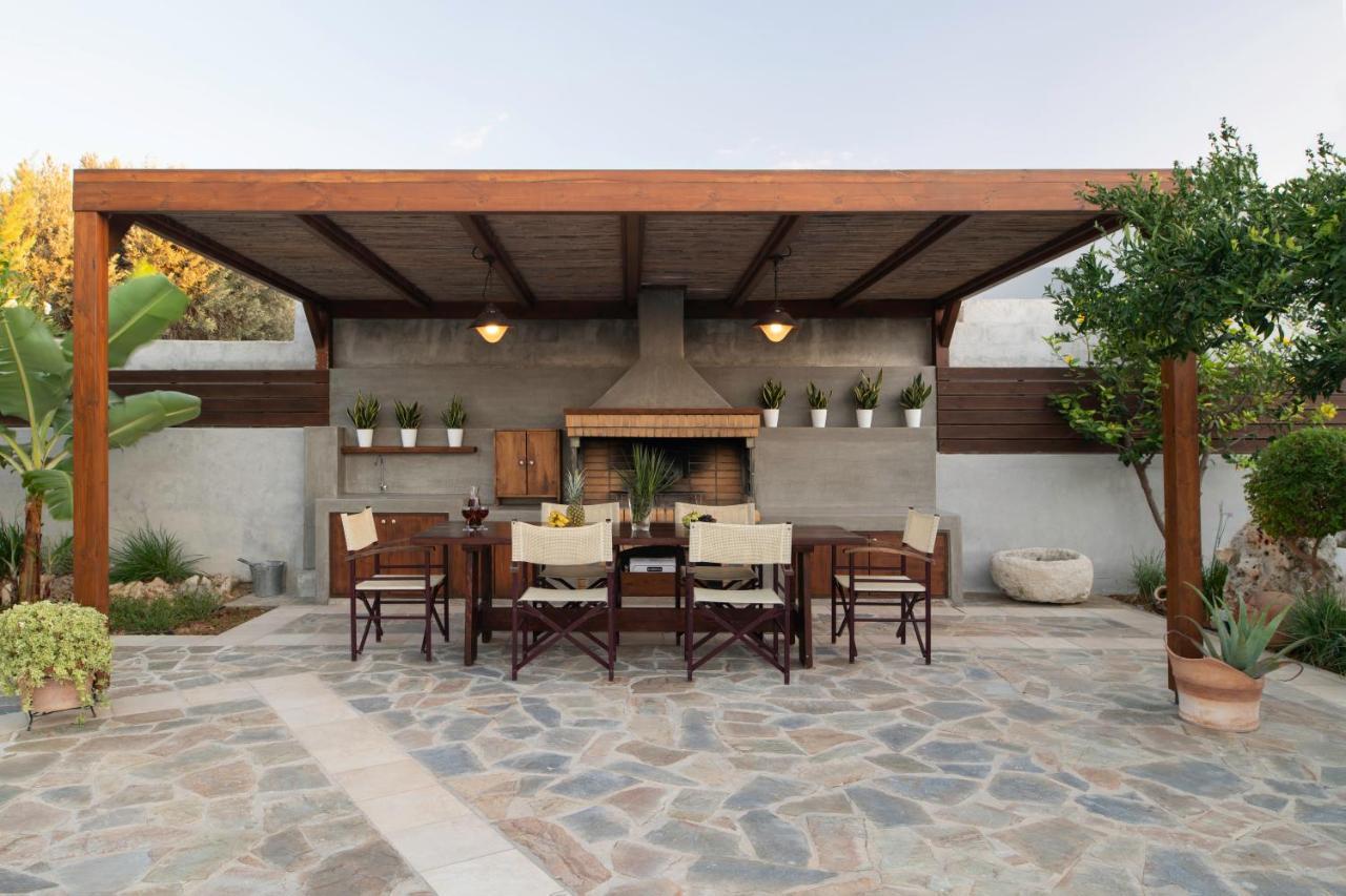 אדליאנוס קומפוס Villa Periklis מראה חיצוני תמונה