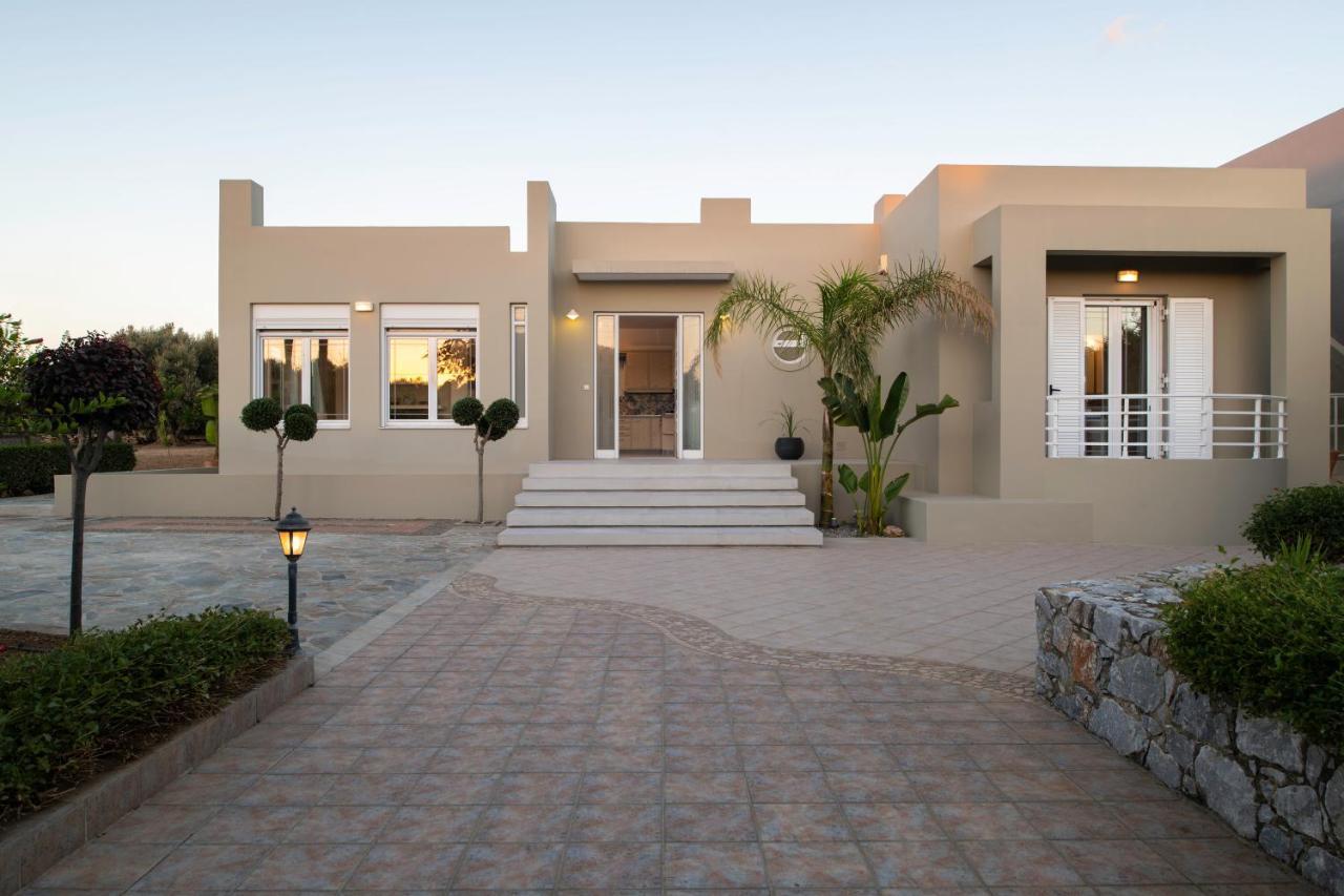 אדליאנוס קומפוס Villa Periklis מראה חיצוני תמונה
