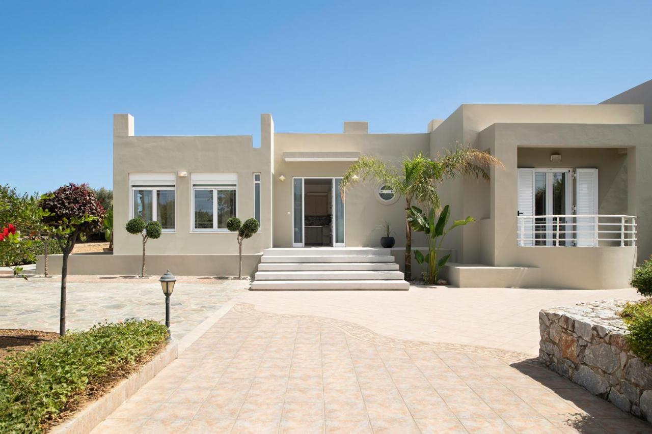 אדליאנוס קומפוס Villa Periklis מראה חיצוני תמונה
