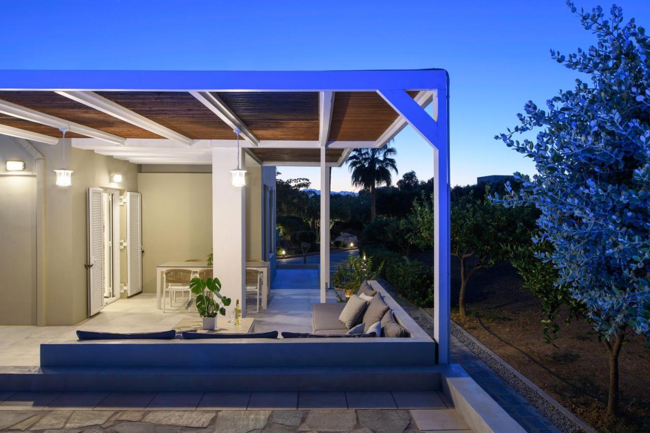 אדליאנוס קומפוס Villa Periklis מראה חיצוני תמונה