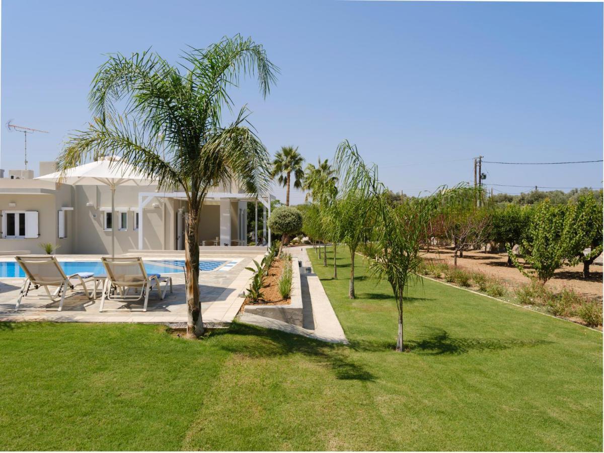 אדליאנוס קומפוס Villa Periklis מראה חיצוני תמונה